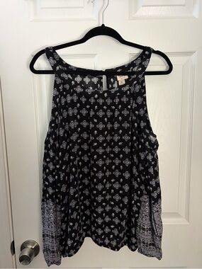 Mossimo Supply Co. Black & White Printed Tank Top